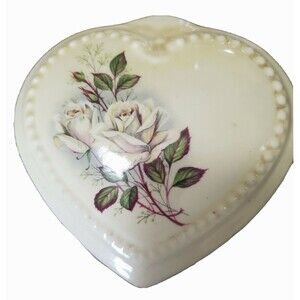 A Vintage McNees California Pottery White Rose Heart Shaped Trinket Box As-Is
